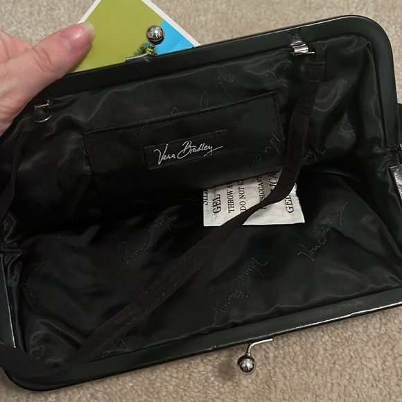 Vera Bradley Clutch NWT - Picture 3 of 3